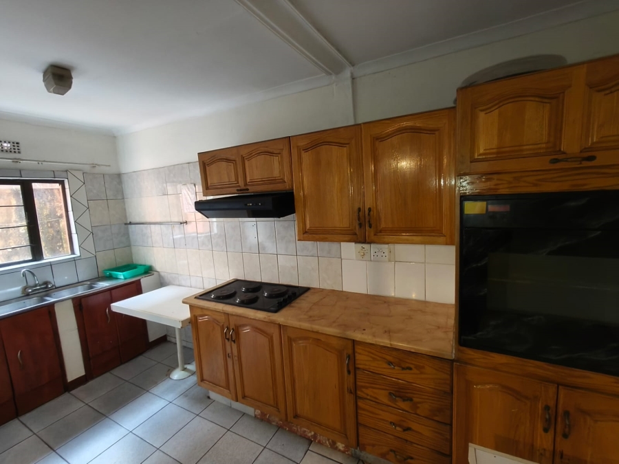 Commercial Property for Sale in Heuwelsig North West